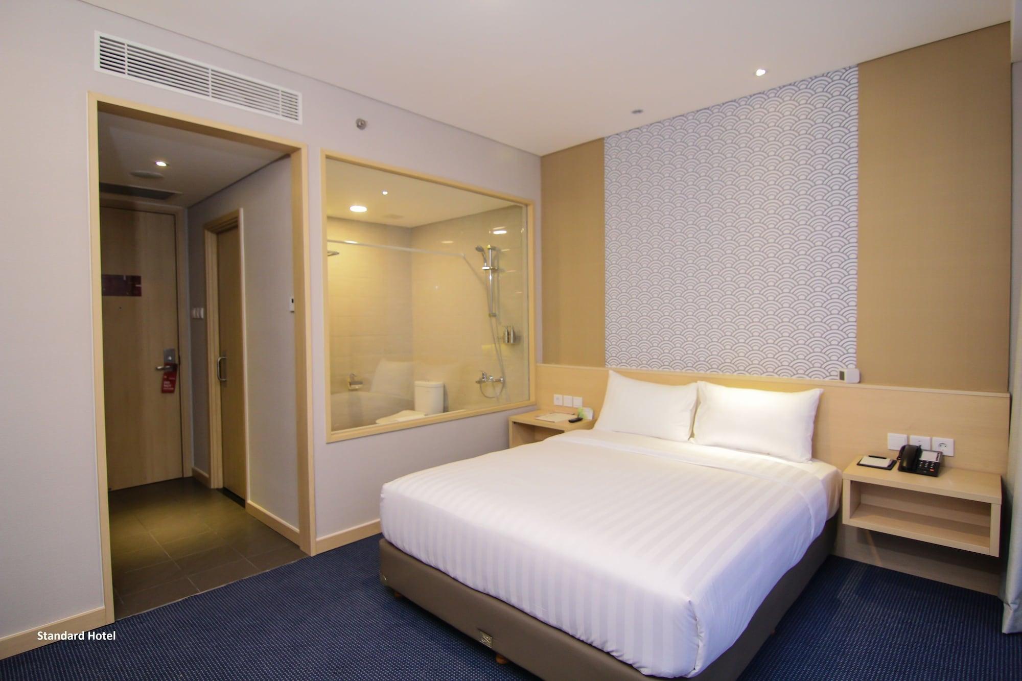 Gtv Hotel Cikarang Eksteriør billede