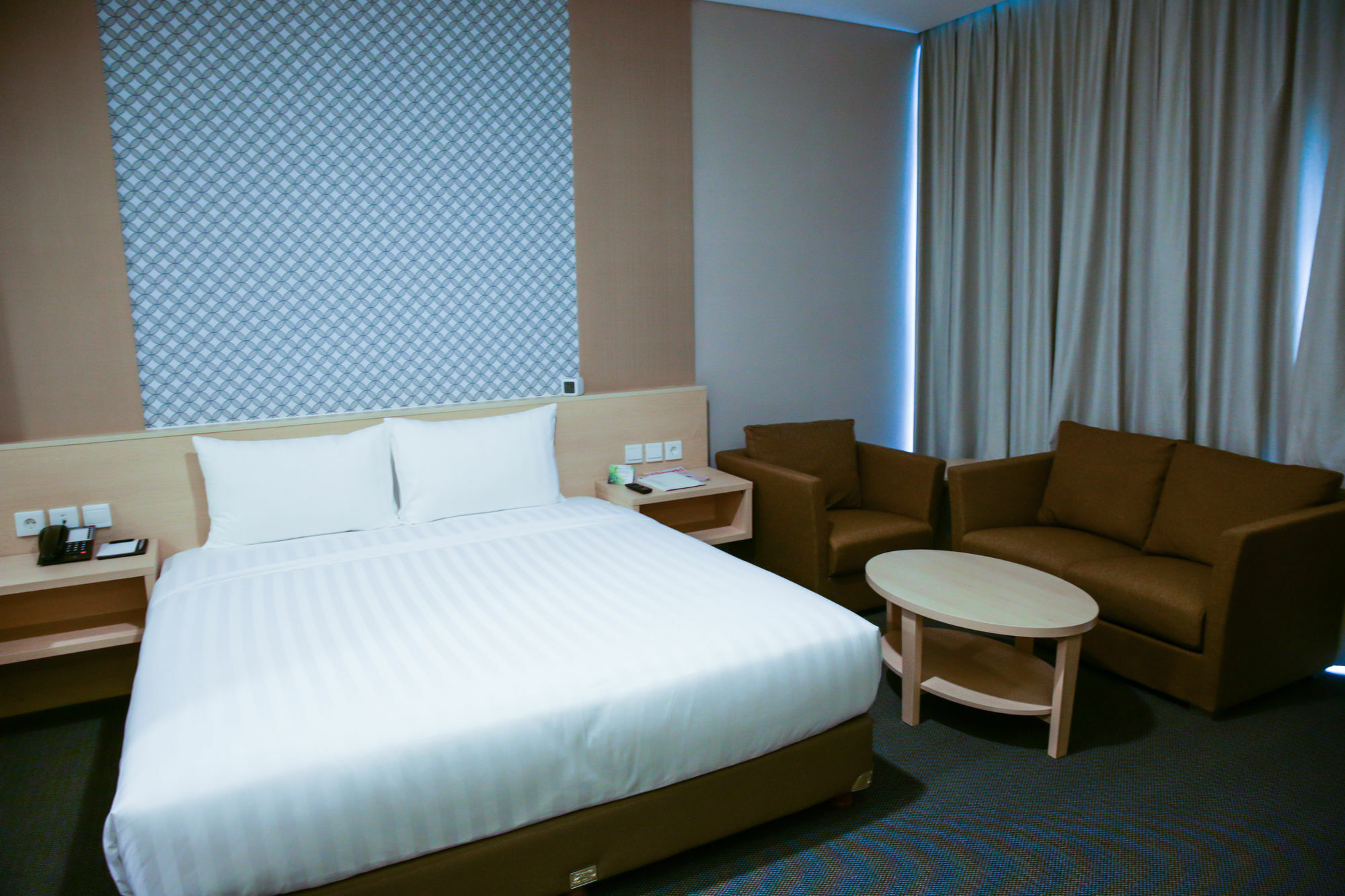 Gtv Hotel Cikarang Eksteriør billede
